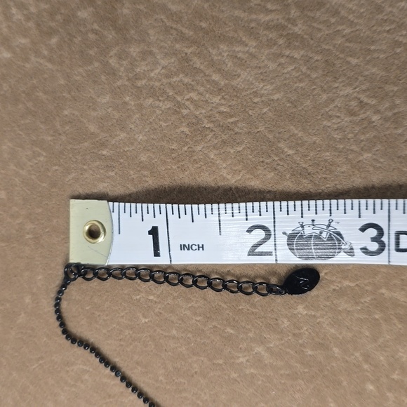 Vintage Versona Black Necklace - Picture 6 of 7